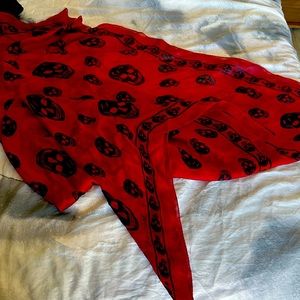 Alexandr McQueen silt Scarf/Shawl